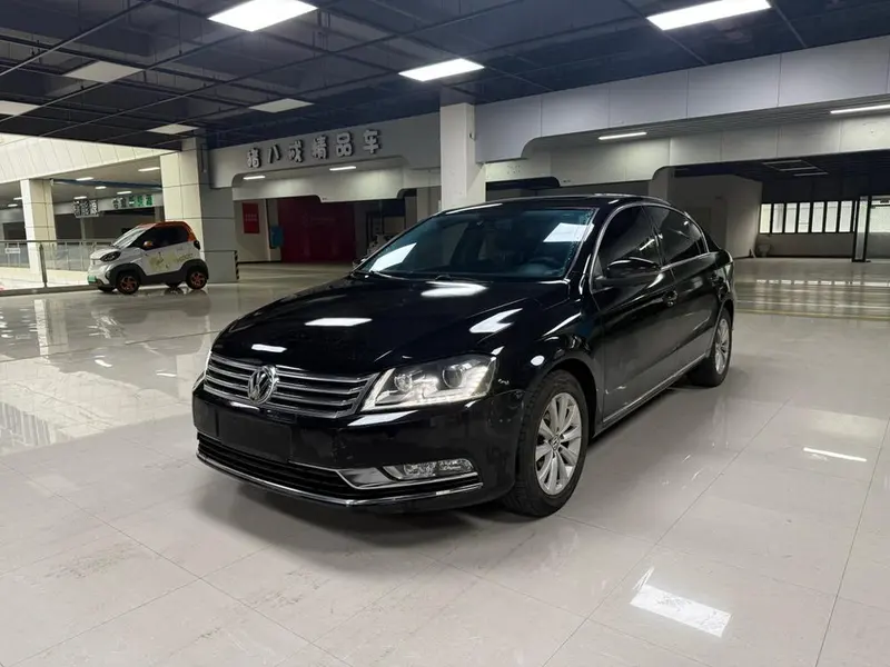 Volkswagen Magotan 1.8TSI Comfort Version, 2013 — фото 1