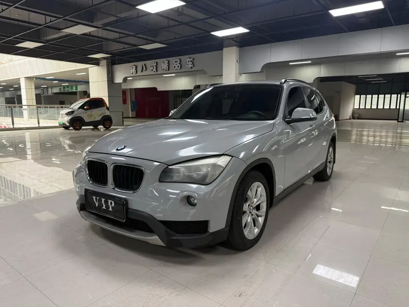 BMW X1 sDrive18i Fashion Version, 2013 — фото 1