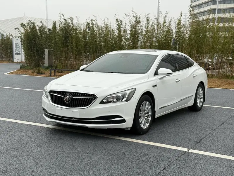 Buick LaCrosse, 2016
