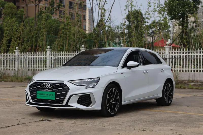 Audi A3 Sportback 35 TFSI Fashion Sport Version, 2022 — фото 1