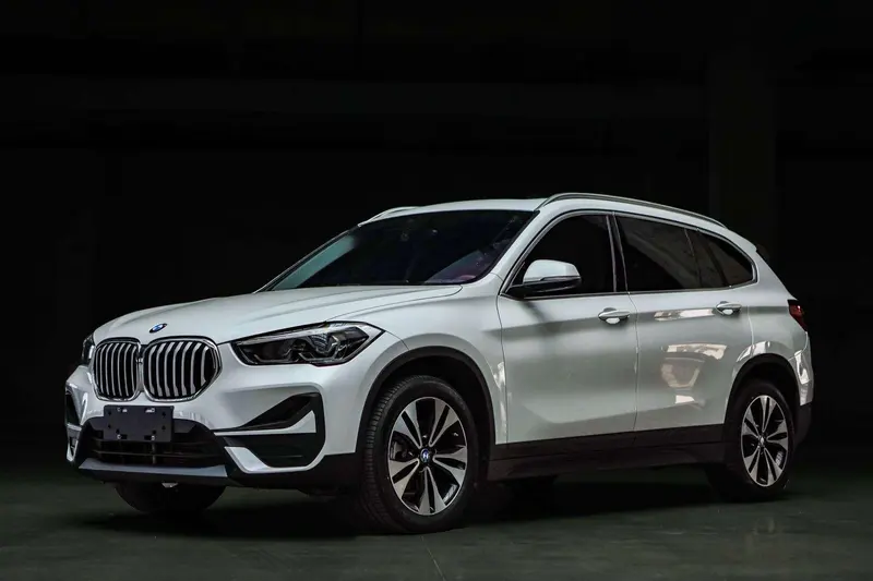 BMW X1 sDrive20Li Fashion Version, 2022 — фото 1