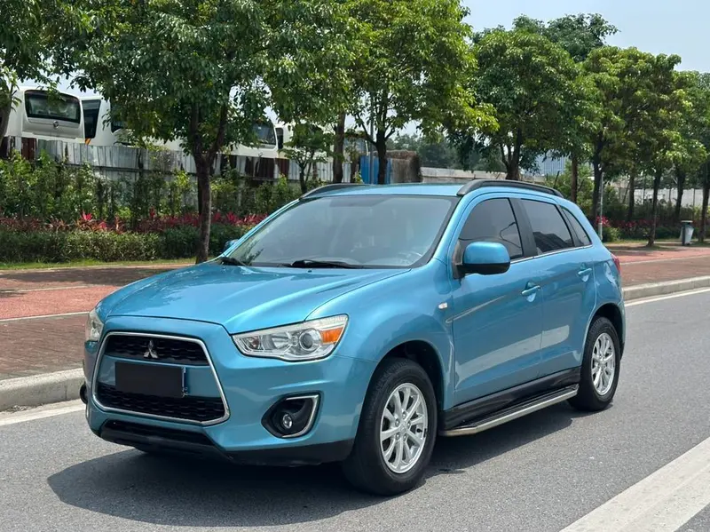 Mitsubishi ASX, 2013