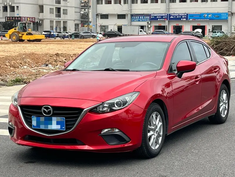 Mazda 3 Axela, 2014