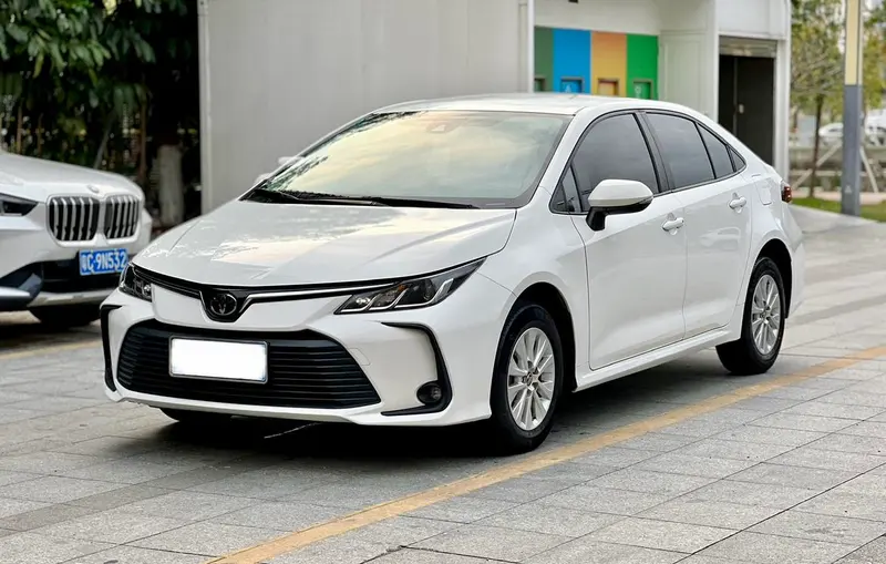 Toyota Corolla 1.2T S-CVT Edition, 2021 — фото 1