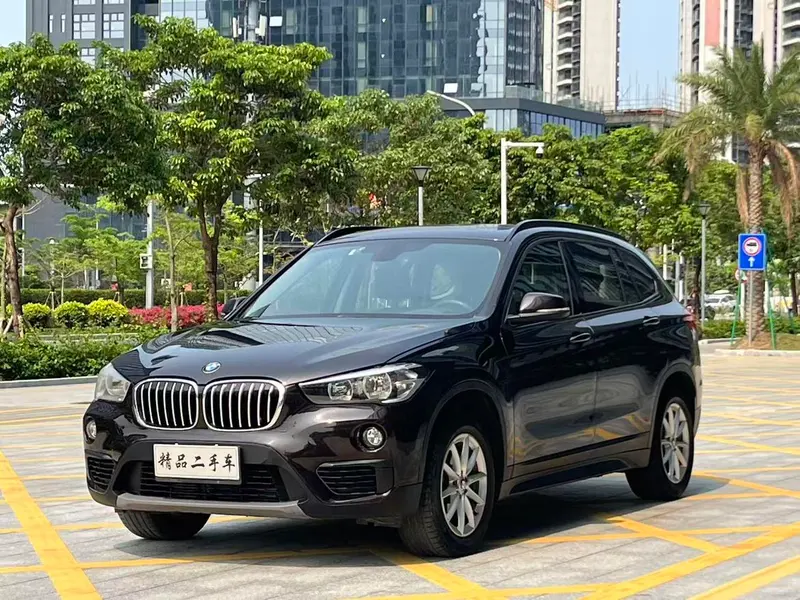 BMW X1 sDrive18Li Fashion Version, 2018 — фото 1