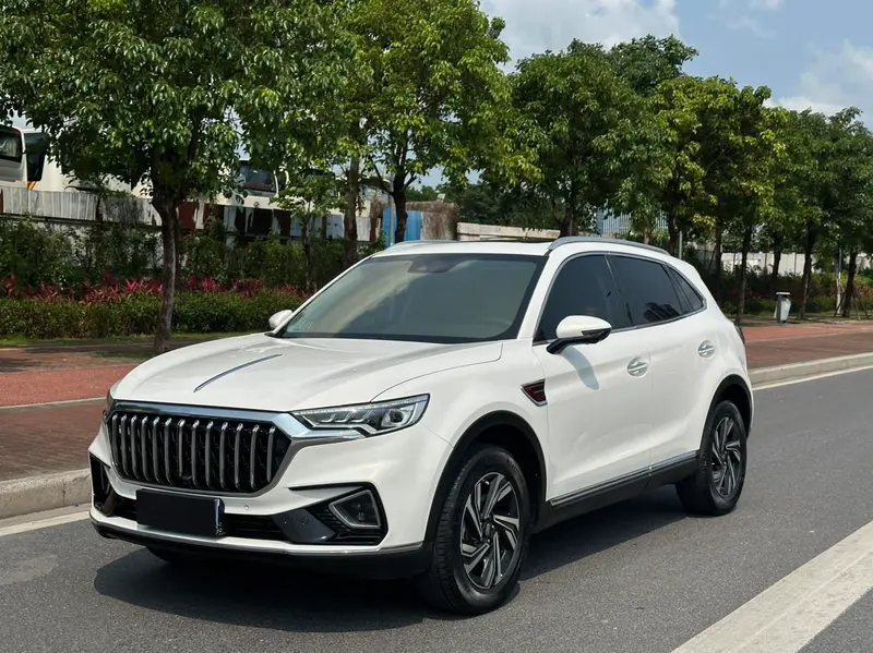 Hongqi HS5, 2022