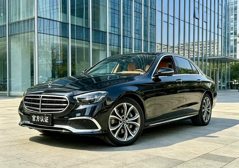 Mercedes-Benz E-Class E 300 L Fashion Version Sport, 2023 — фото 1