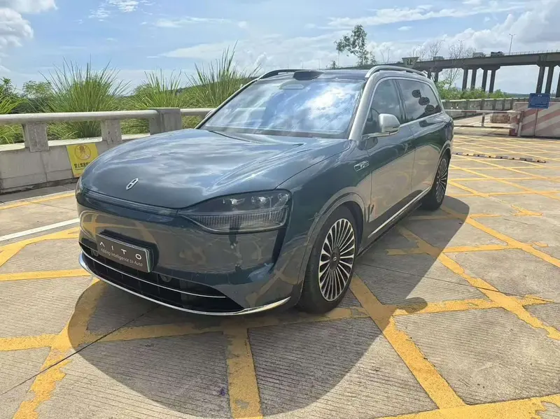 AITO M9, 2024