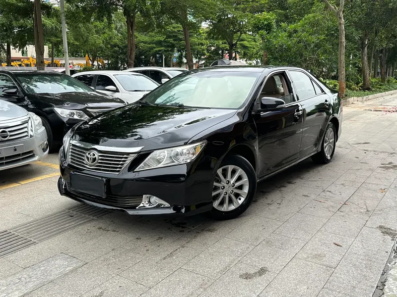 Toyota Camry, 2013