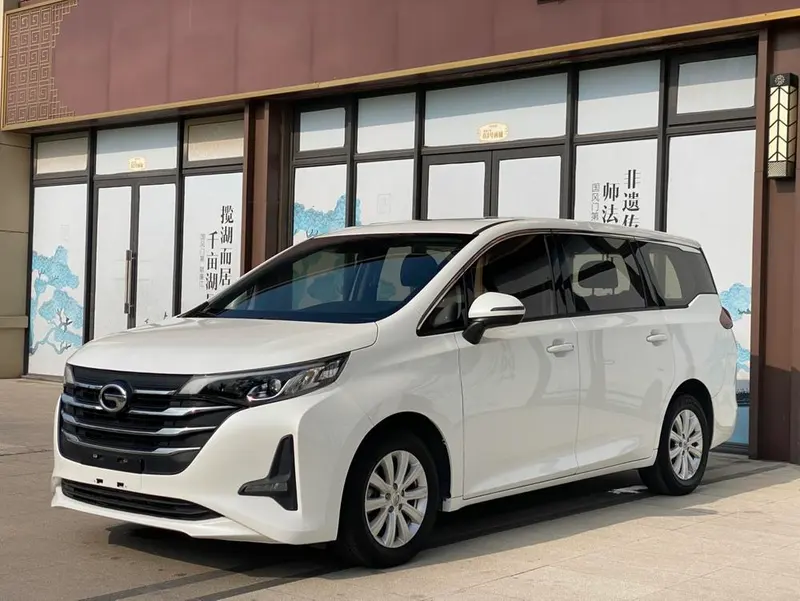GAC Trumpchi Trumpchi M6 270T Auto Luxury Edition 7 Seater CN6, 2019 — фото 1