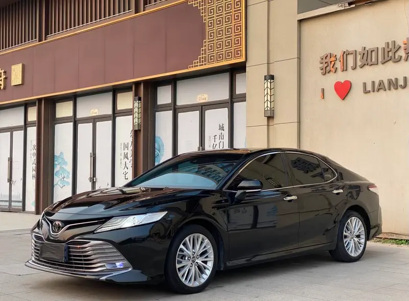 Toyota Camry, 2019