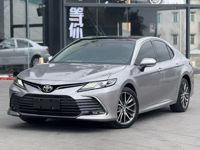 Toyota Camry, 2019