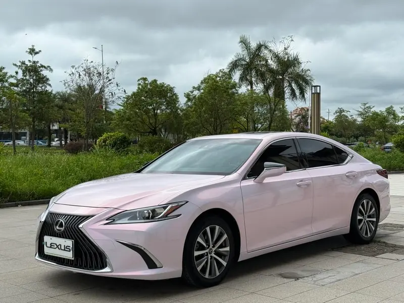 Lexus ES 200 Edition CN6, 2018 — фото 1