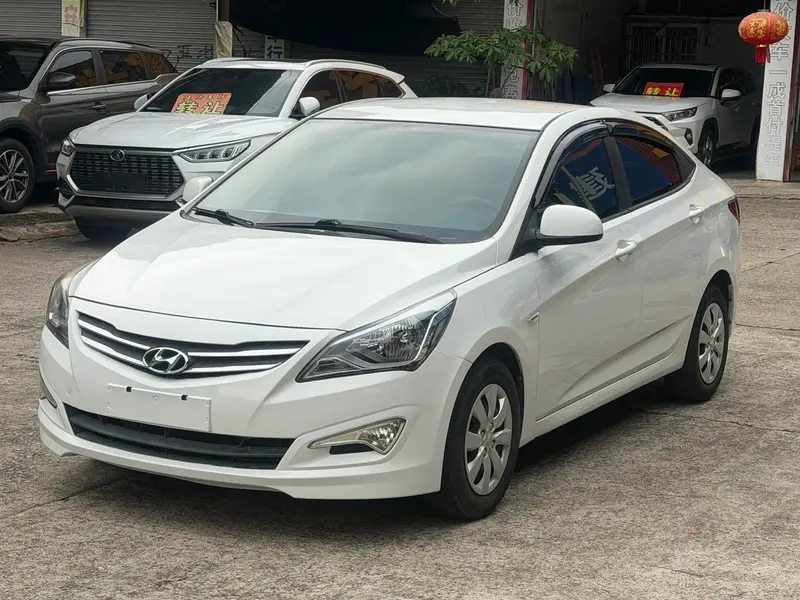Hyundai Verna, 2016