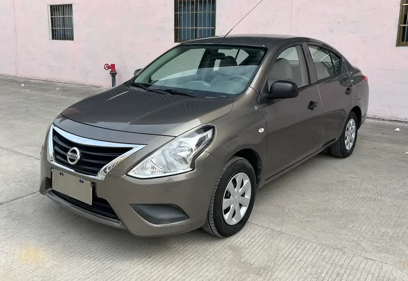 Nissan Sunny, 2015