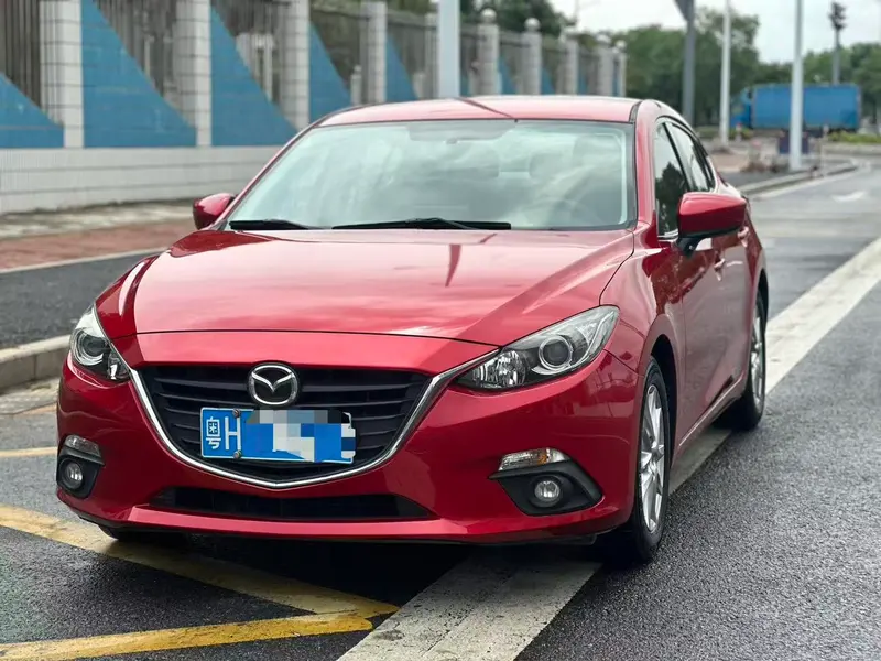 Mazda 3 Axela, 2016