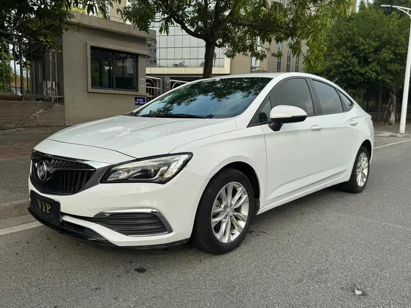 Buick Verano Sedan 20T Dual Clutch Leading Version, 2019 — фото 1