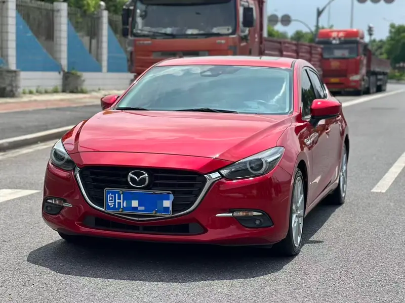 Mazda 3 Axela, 2017