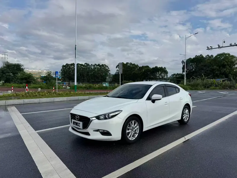 Mazda 3 Axela, 2017