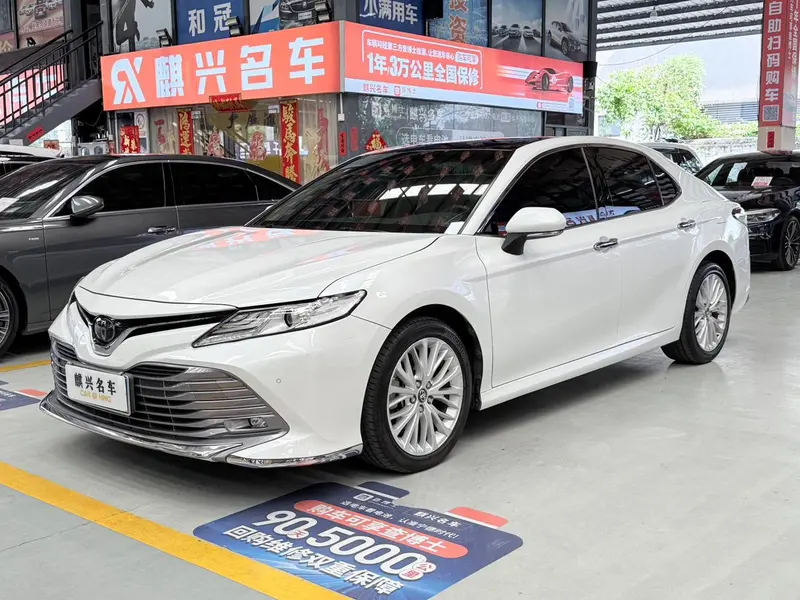 Toyota Camry, 2019