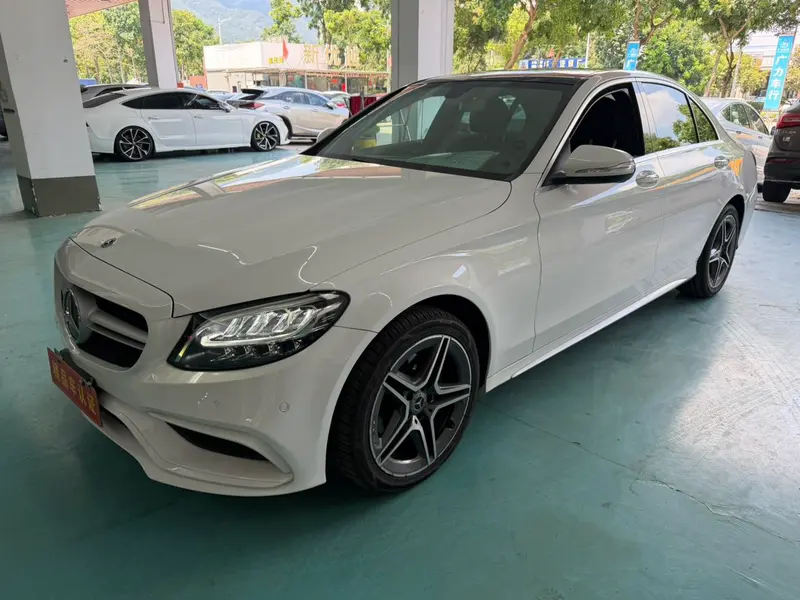 Mercedes-Benz C-Class, 2020