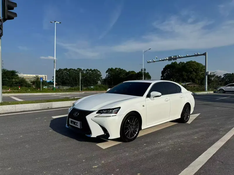 Lexus GS, 2016