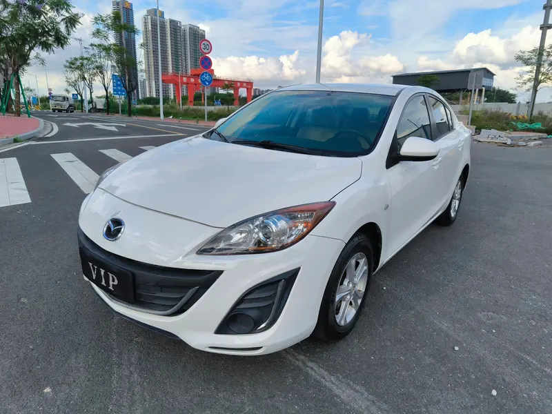 Mazda 3 Xingcheng, 2015