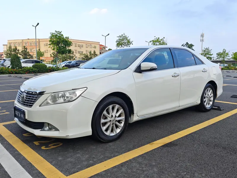 Toyota Camry, 2013