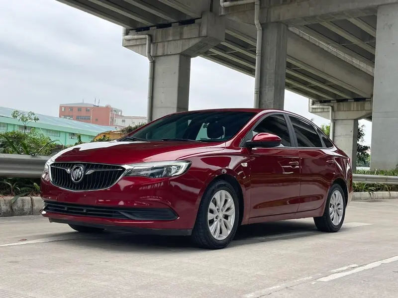 Buick Excelle 1.5L Auto Version, 2021 — фото 1