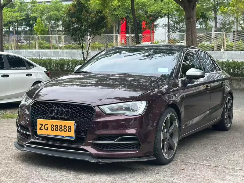 Audi A3 Limousine 35 TFSI Version, 2016 — фото 1
