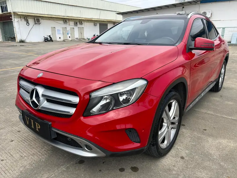 Mercedes-Benz GLA GLA 200 Version, 2015 — фото 1