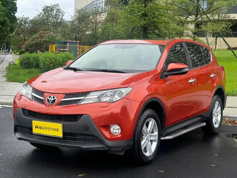 Toyota RAV4 2.5L Auto 4WD Elite Edition, 2013 — фото 1