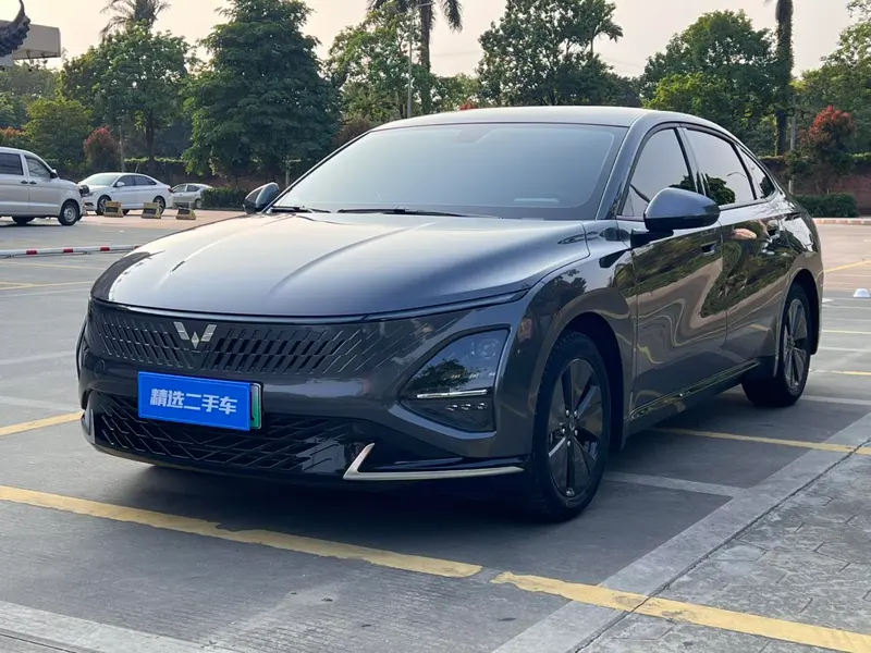 Wuling Starlight PHEV, 2024
