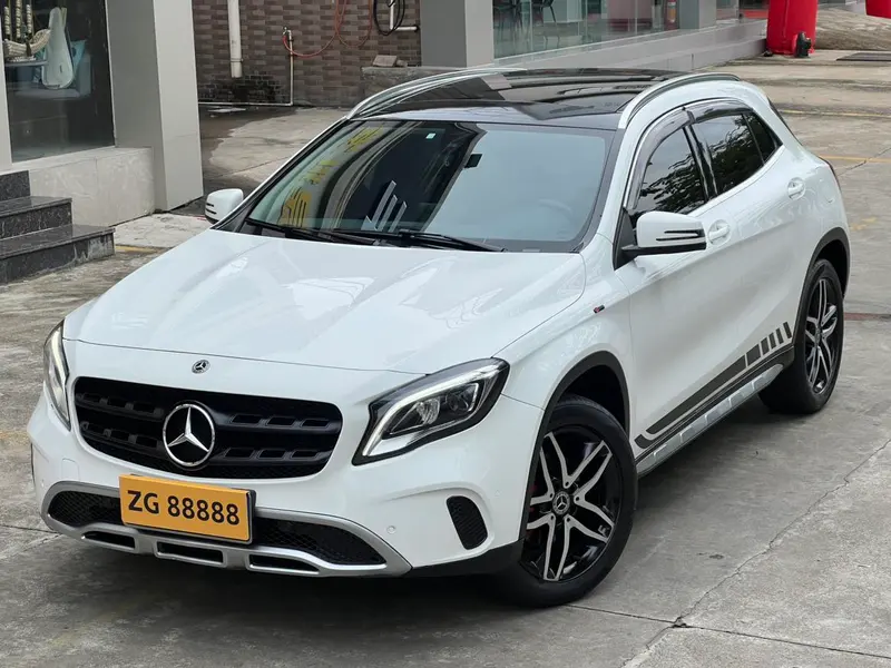 Mercedes-Benz GLA GLA 200 Fashion Version, 2017 — фото 1