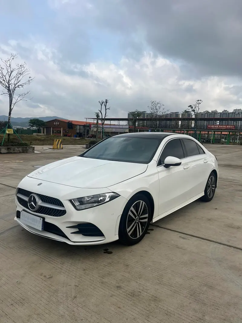 Mercedes-Benz A-Class A 180 L Sport, 2019 — фото 1
