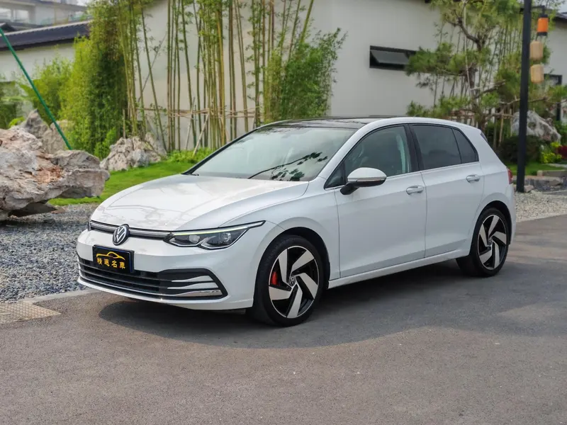 Volkswagen Golf, 2021