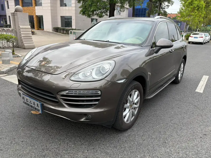 Porsche Cayenne, 2011