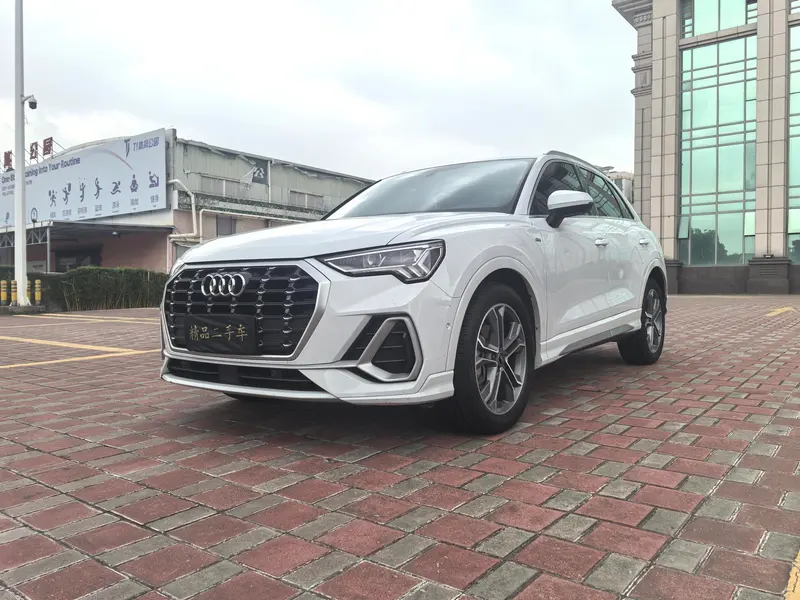 Audi Q3, 2020