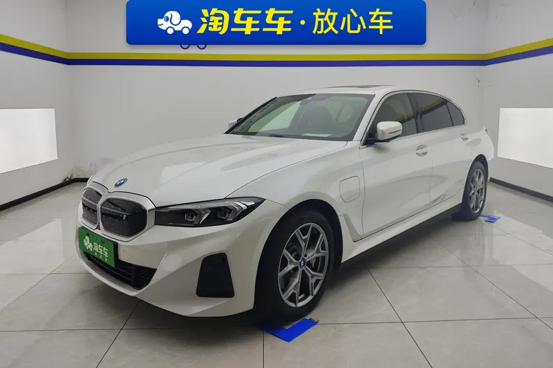 BMW i3, 2023