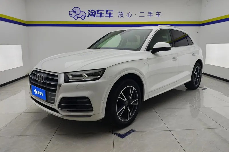 Audi Q5L, 2020