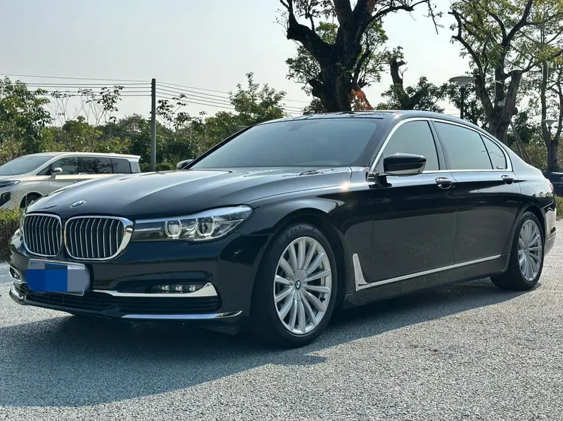 BMW 7-Series, 2018