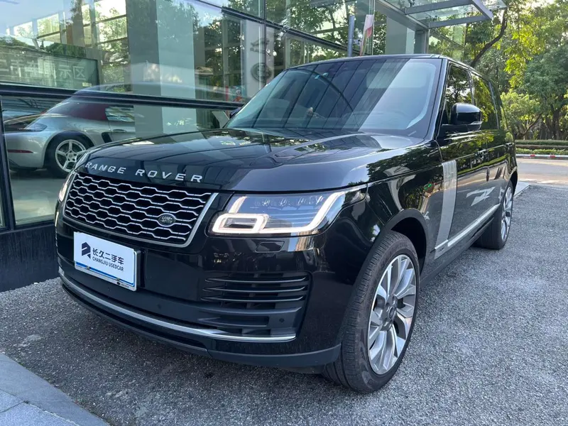 Land Rover Range Rover 3.0 L6 Extended Classic Edition, 2021 — фото 1