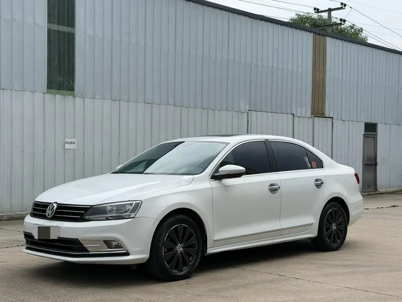Volkswagen Sagitar, 2017