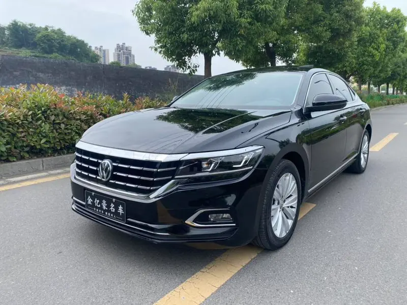 Volkswagen Passat 330TSI Elite Edition CN6, 2019 — фото 1