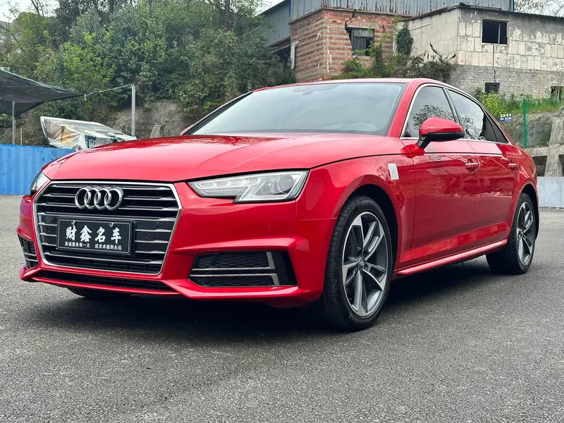 Audi A4L 40 TFSI Version CN5, 2019 — фото 1