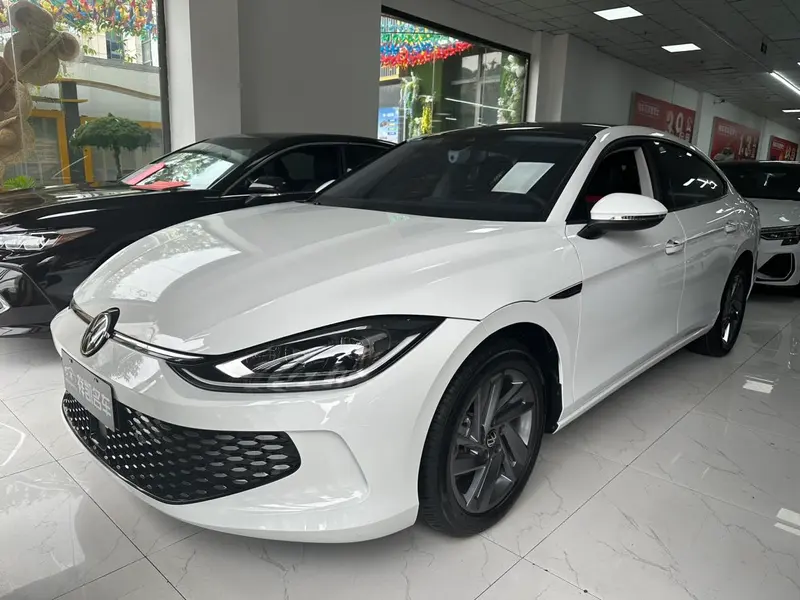 Volkswagen Lamando L 280TSI DSG Stylish Edition, 2024 — фото 1