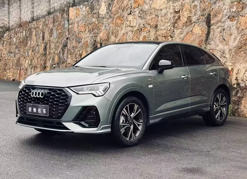 Audi Q3 Sportback, 2020