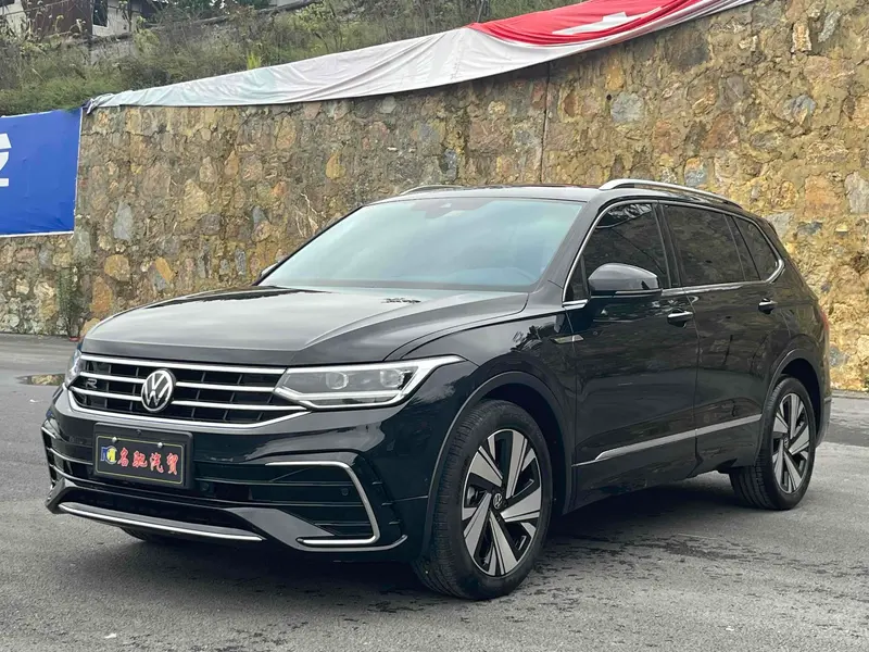 Volkswagen Tiguan L, 2023
