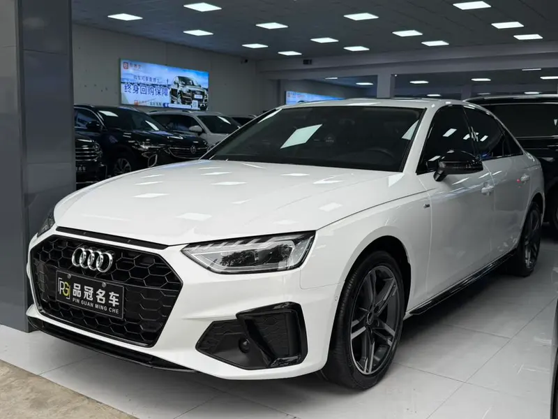 Audi A4L 40 TFSI Luxury Version, 2023 — фото 1