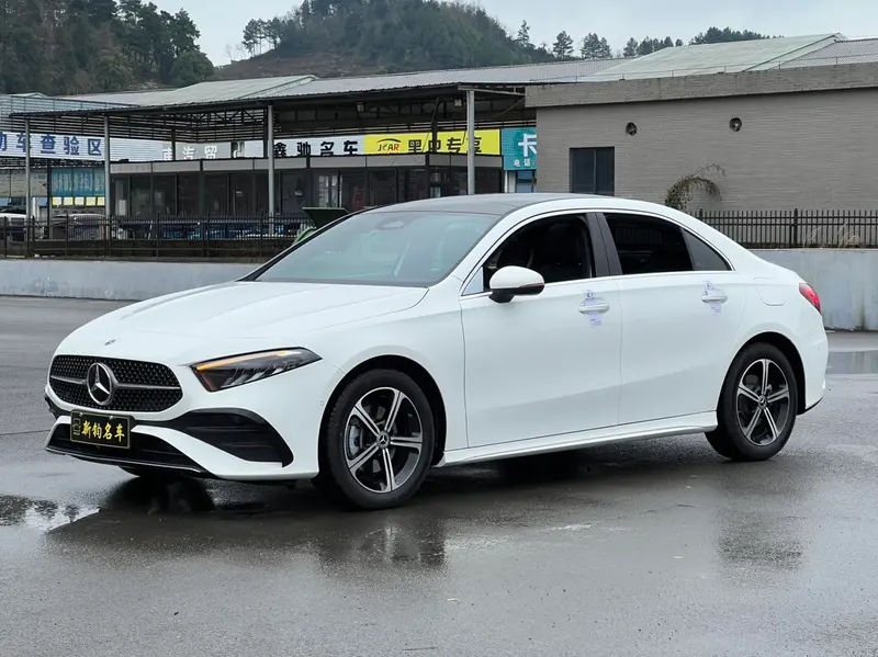 Mercedes-Benz A-Class A 200 L Fashion Edition, 2025 — фото 1